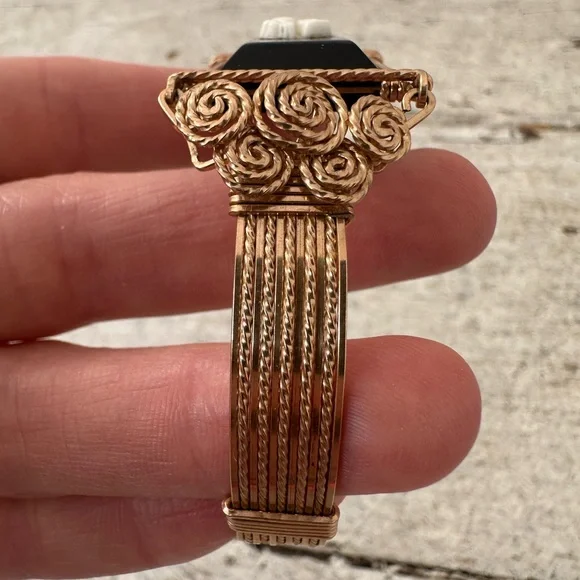 Antique Edwardian Era Gold Color Wire Work Black Cameo Bracelet - Picture 7 of 8